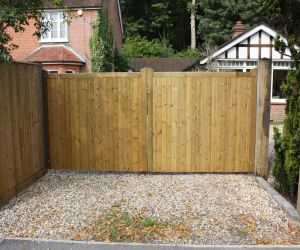 Kennet gate 1.800h x 1.500w HEAVY FRAME